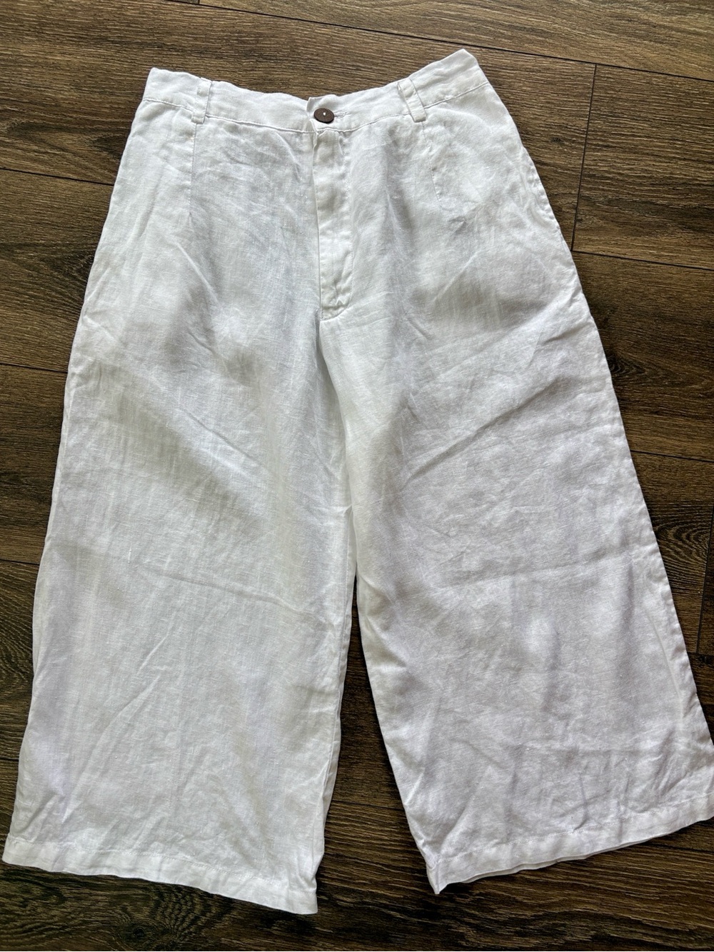 Pampelone Wide Leg Cropped Linen Pants
